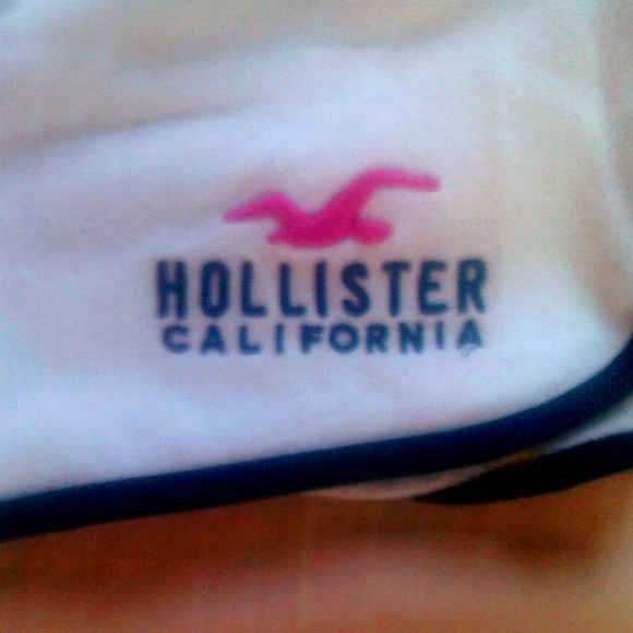 Hollister Shorts - Picture 3 of 7